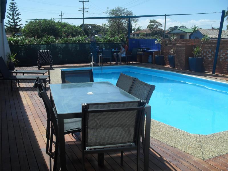 Bali Hi Motel Tuncurry Eksteriør billede