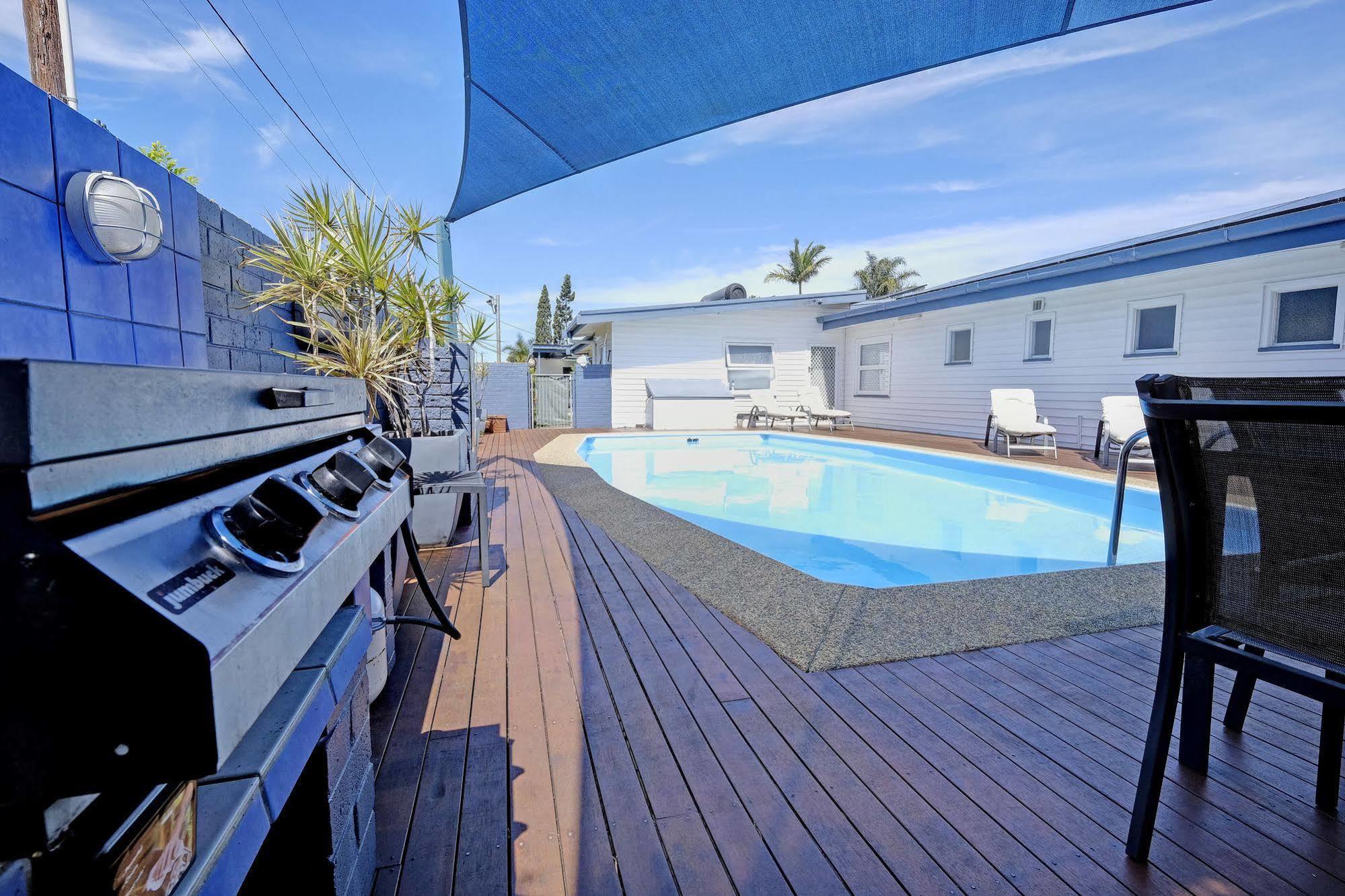 Bali Hi Motel Tuncurry Eksteriør billede